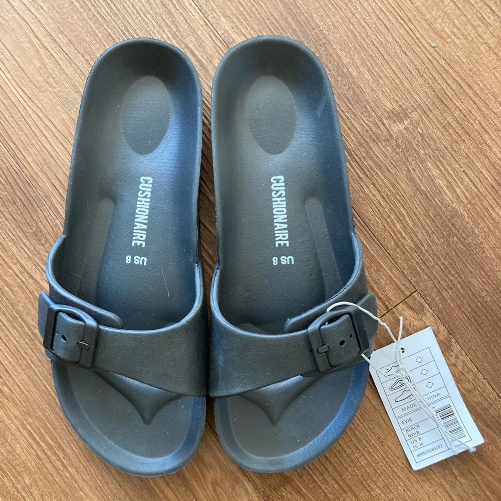 Cushionaire sandals